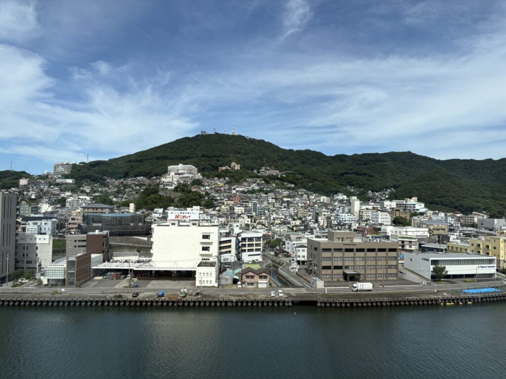 ヒルトン長崎の客室からの景色