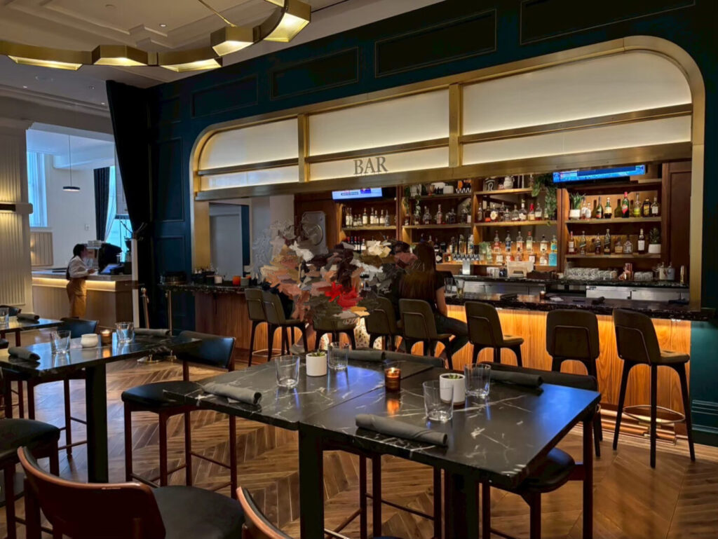 Canopy by Hilton Philadelphia Center CityのBAR